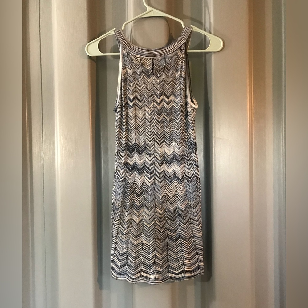 WHITE HOUSE BLACK MARKET TANK TOP - Picture 2 of 7